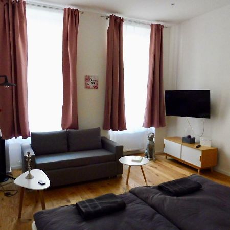 New Apartment City Center Wenen Buitenkant foto