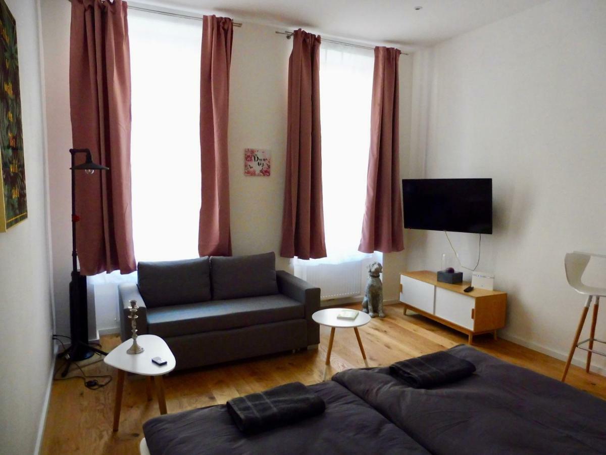 New Apartment City Center Wenen Buitenkant foto